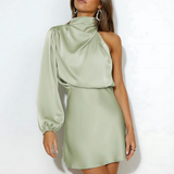 ELINE™ – SATINKJOLE MED ELEGANTE SKULDERSTROPPER