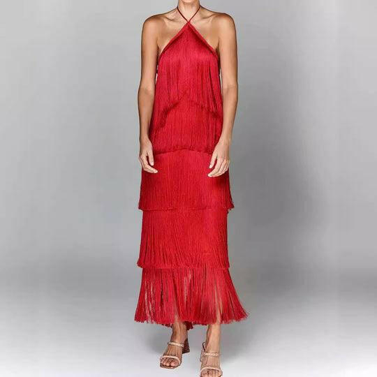 SANDRA™ – KJOLE MED KVASTER OG AFSLAPPET ELEGANCE