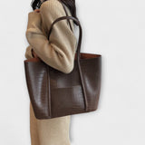 KAREN™ – SKULDERTASKE MED VINTAGEUDTRYK