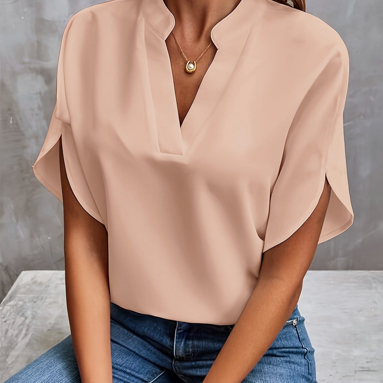 ELIANA™ – DRAPERET BLUSE MED ELEGANT FALD OG TIDSLØS STIL