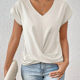 CLEO™ – CHIK OG AFSLAPPET T-SHIRT