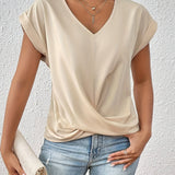 CLEO™ – CHIK OG AFSLAPPET T-SHIRT